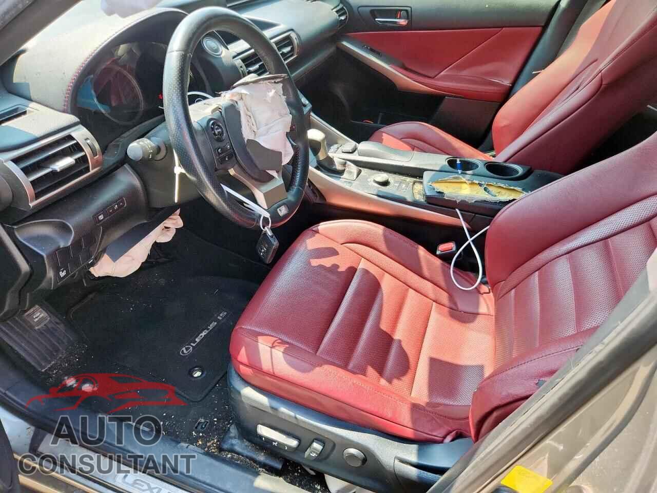 LEXUS IS 2015 - JTHBF1D2XF5057762