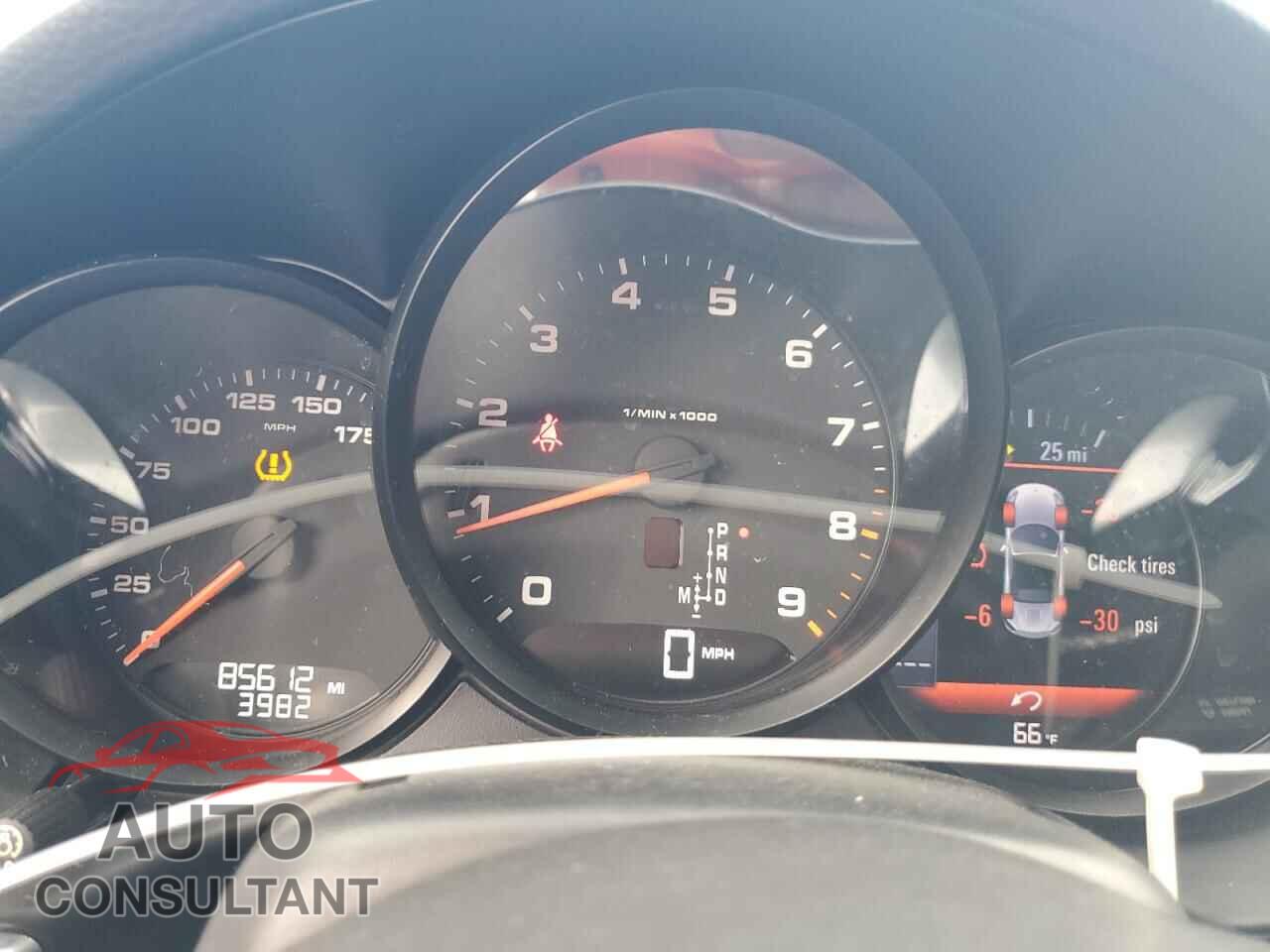 PORSCHE BOXSTER 2015 - WP0CA2A87FS110227
