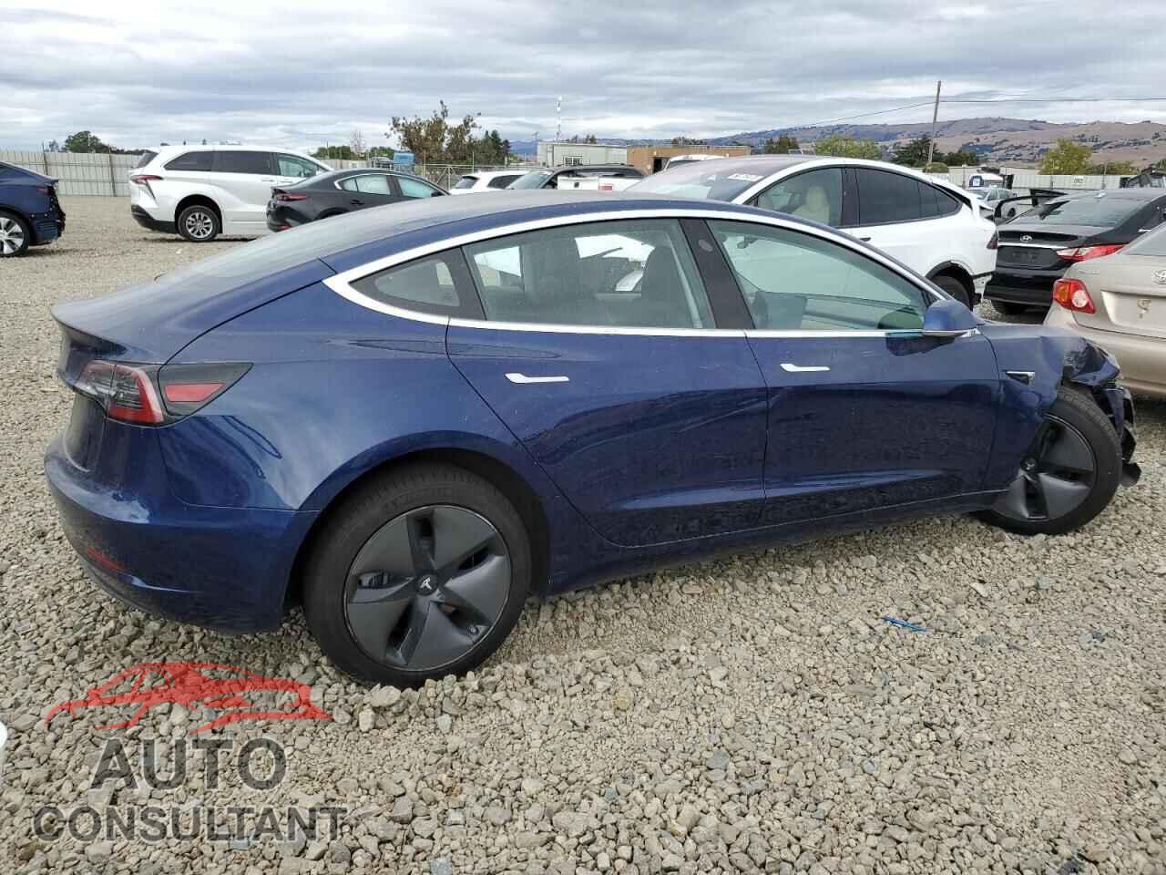 TESLA MODEL 3 2018 - 5YJ3E1EA7JF102307