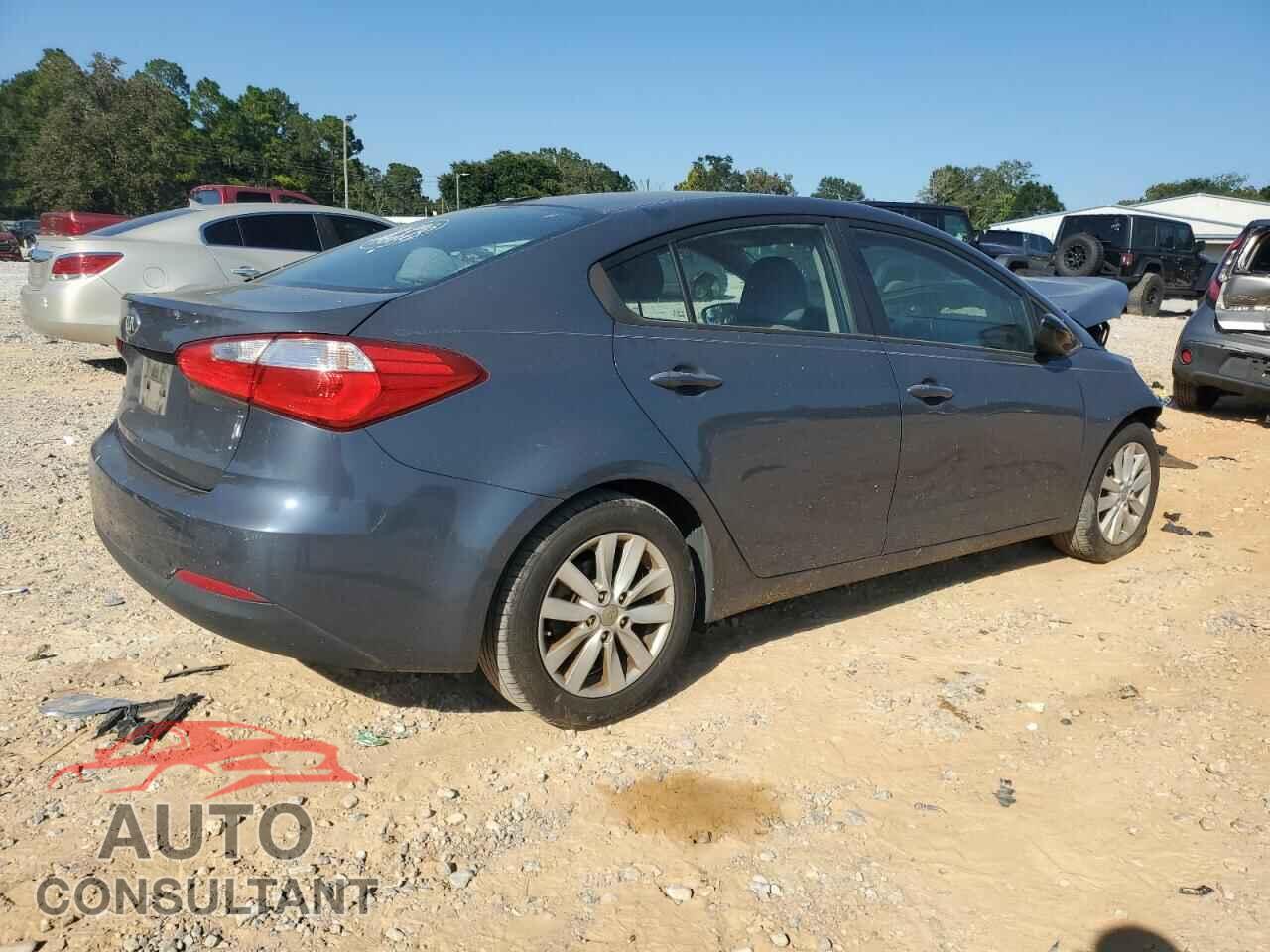 KIA FORTE 2016 - KNAFX4A6XG5553930