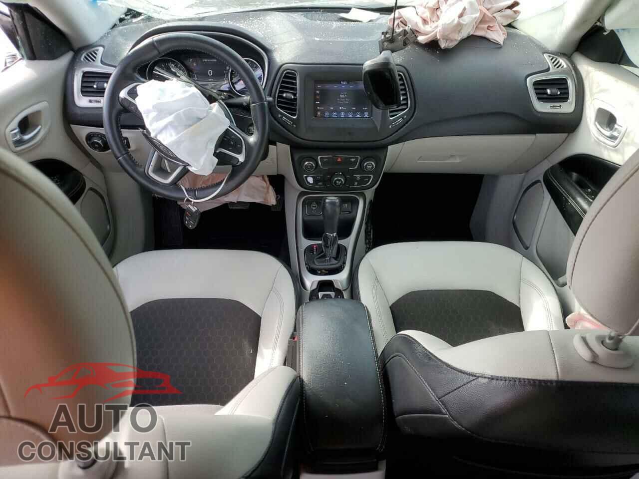 JEEP COMPASS 2018 - 3C4NJCBB6JT108579