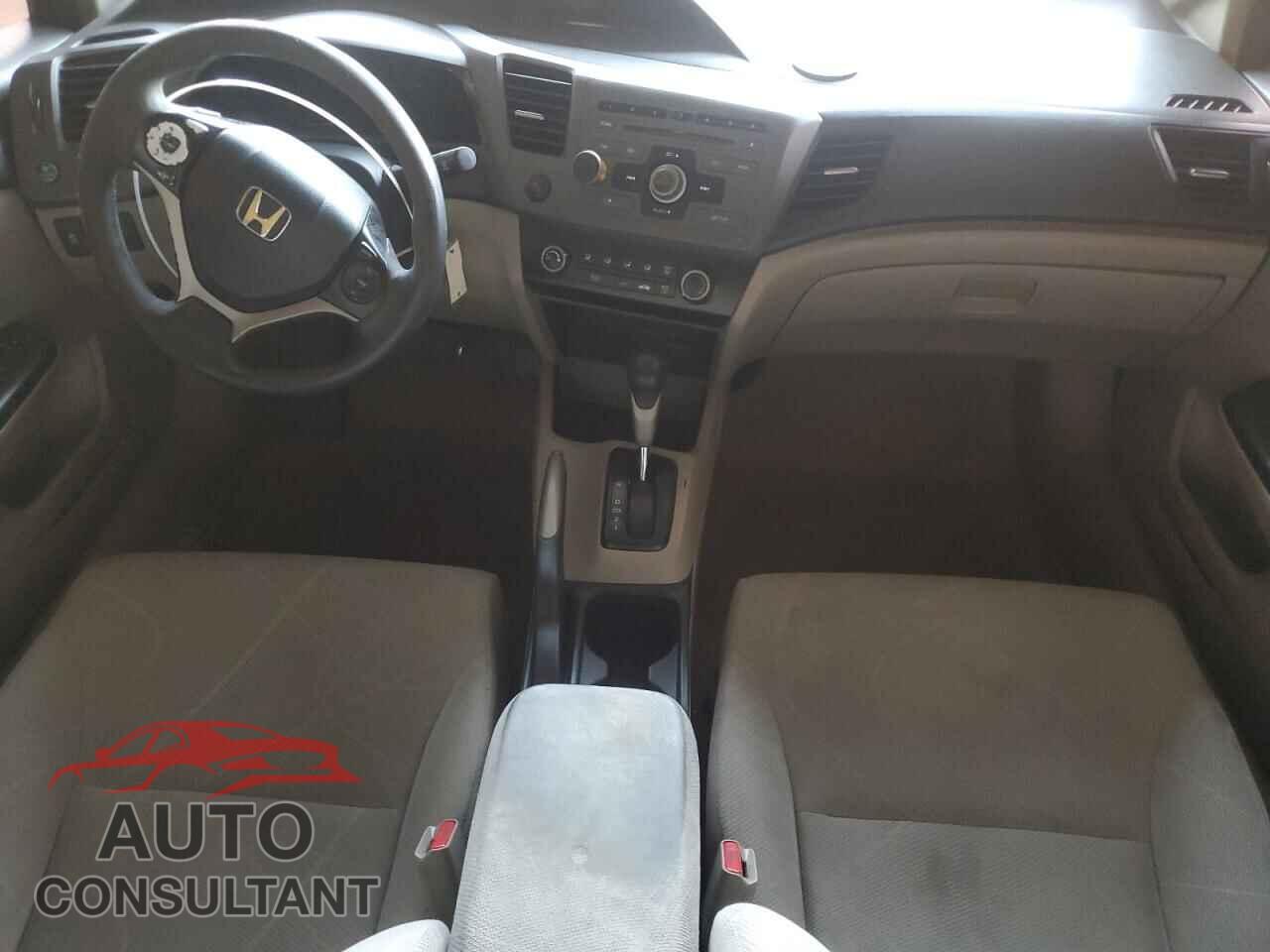 HONDA CIVIC 2012 - 2HGFB2F57CH586703