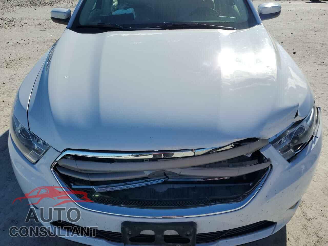 FORD TAURUS 2013 - 1FAHP2E85DG176604