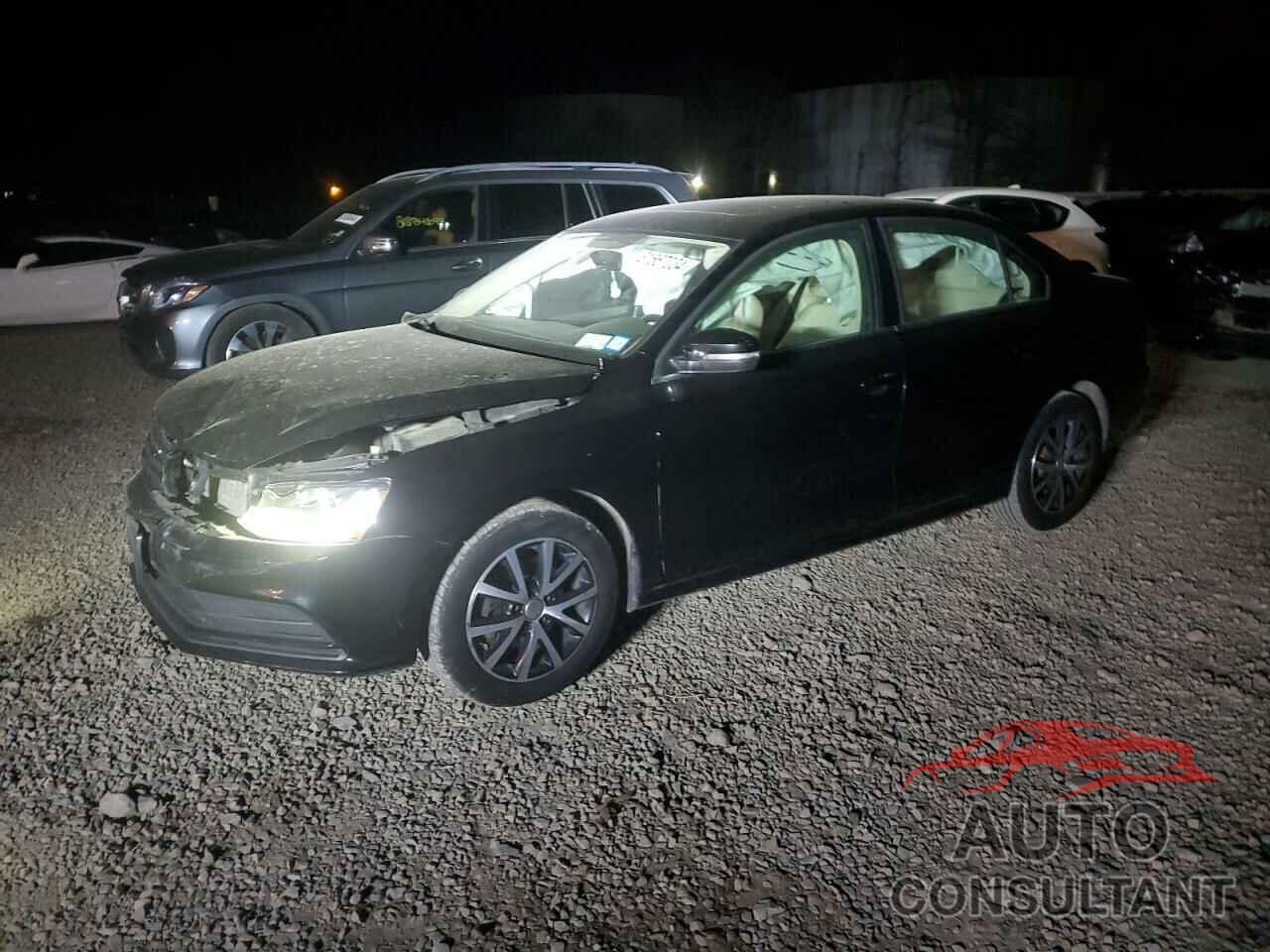 VOLKSWAGEN JETTA 2018 - 3VWDB7AJXJM259411