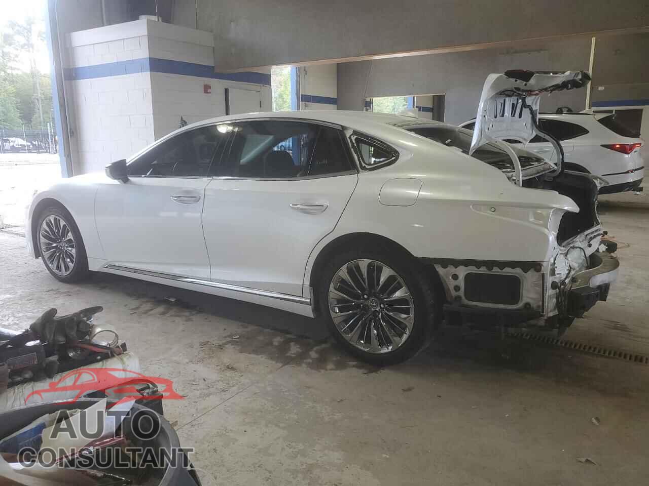 LEXUS LS500 2018 - JTHC51FF2J5003534