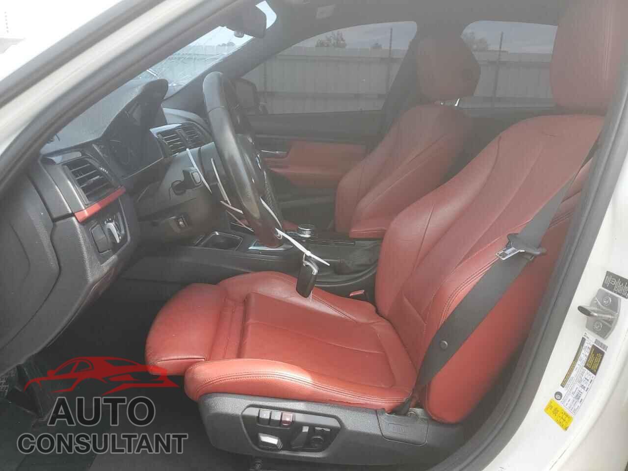 BMW 3 SERIES 2013 - WBA3A9C56DF475240