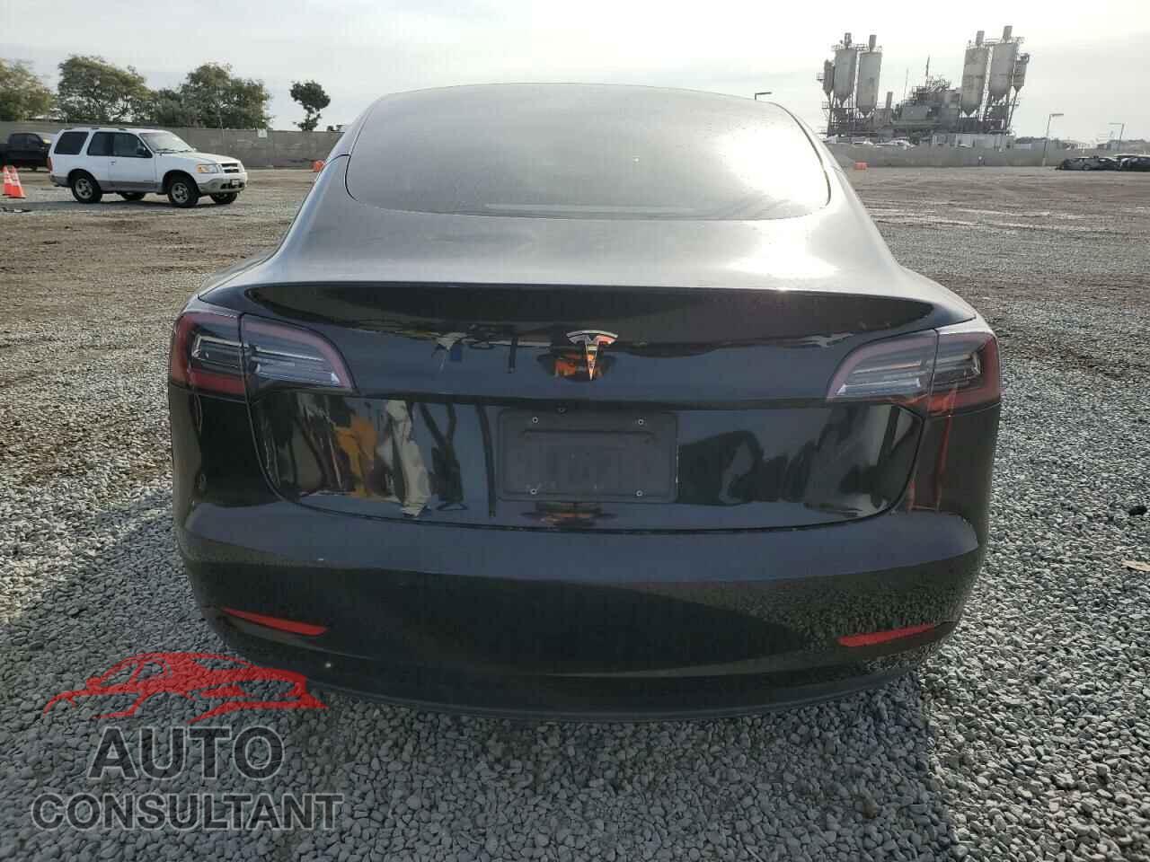 TESLA MODEL 3 2019 - 5YJ3E1EA4KF394581