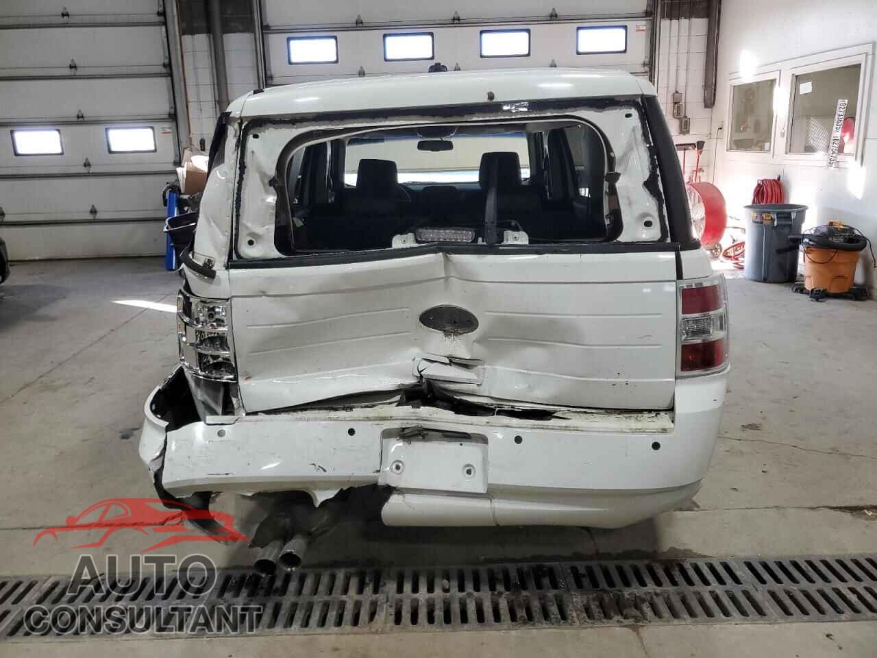 FORD FLEX 2011 - 2FMGK5BC8BBD13422