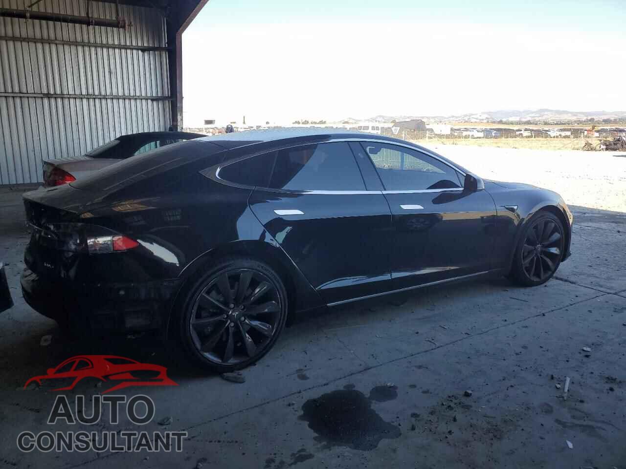TESLA MODEL S 2017 - 5YJSA1E25HF214971