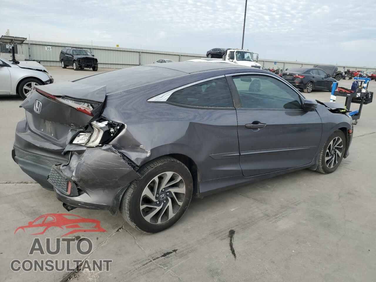 HONDA CIVIC 2018 - 2HGFC4B08JH307811