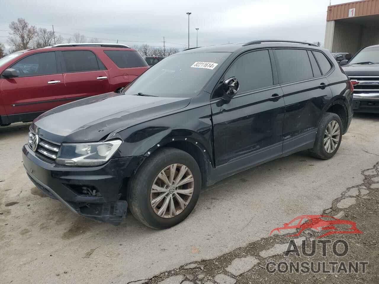 VOLKSWAGEN TIGUAN 2019 - 3VV0B7AX1KM182985