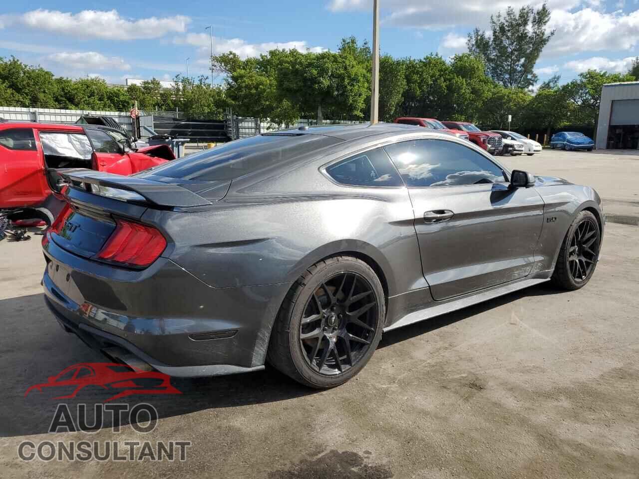 FORD MUSTANG 2020 - 1FA6P8CF4L5108087