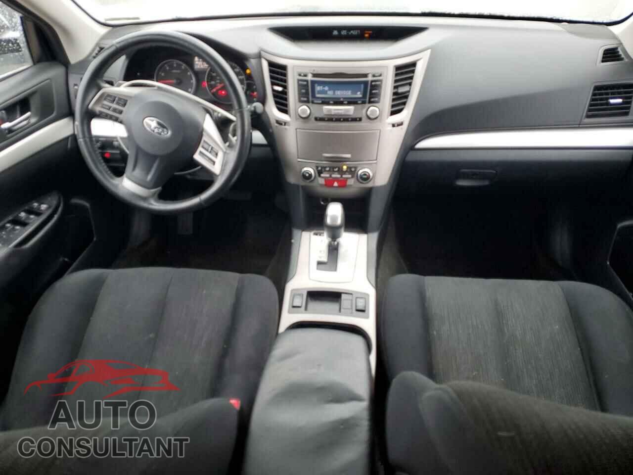 SUBARU OUTBACK 2013 - 4S4BRBGC9D3270581