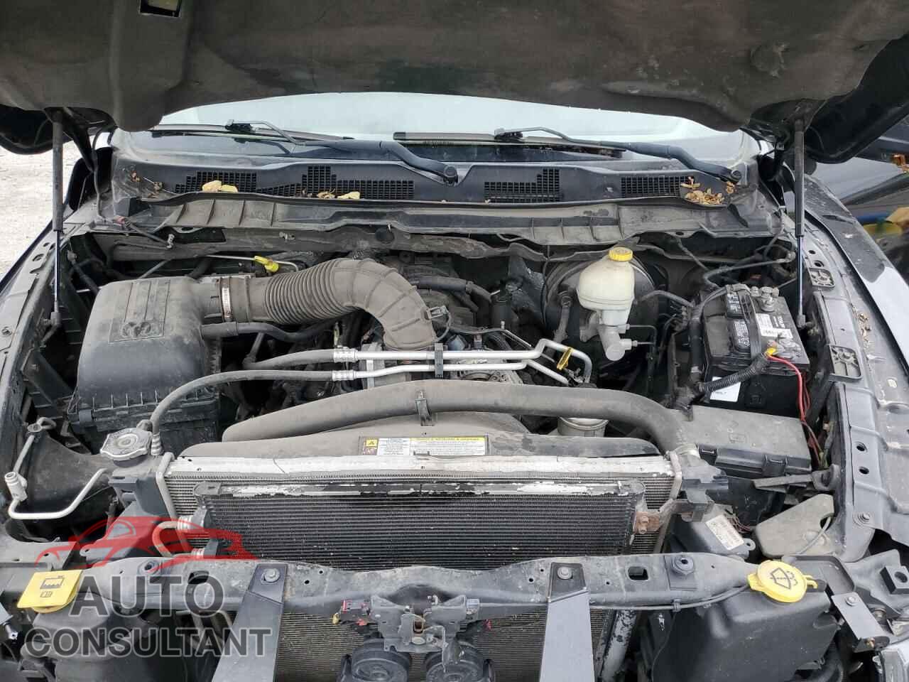 DODGE RAM 1500 2012 - 1C6RD7LT8CS126584