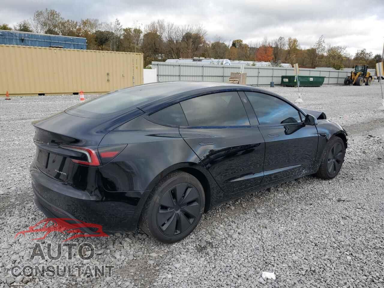 TESLA MODEL 3 2024 - 5YJ3E1EB9RF846690