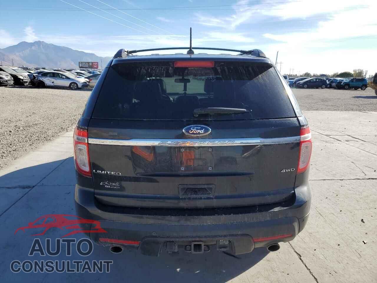 FORD EXPLORER 2011 - 1FMHK8F83BGA65293
