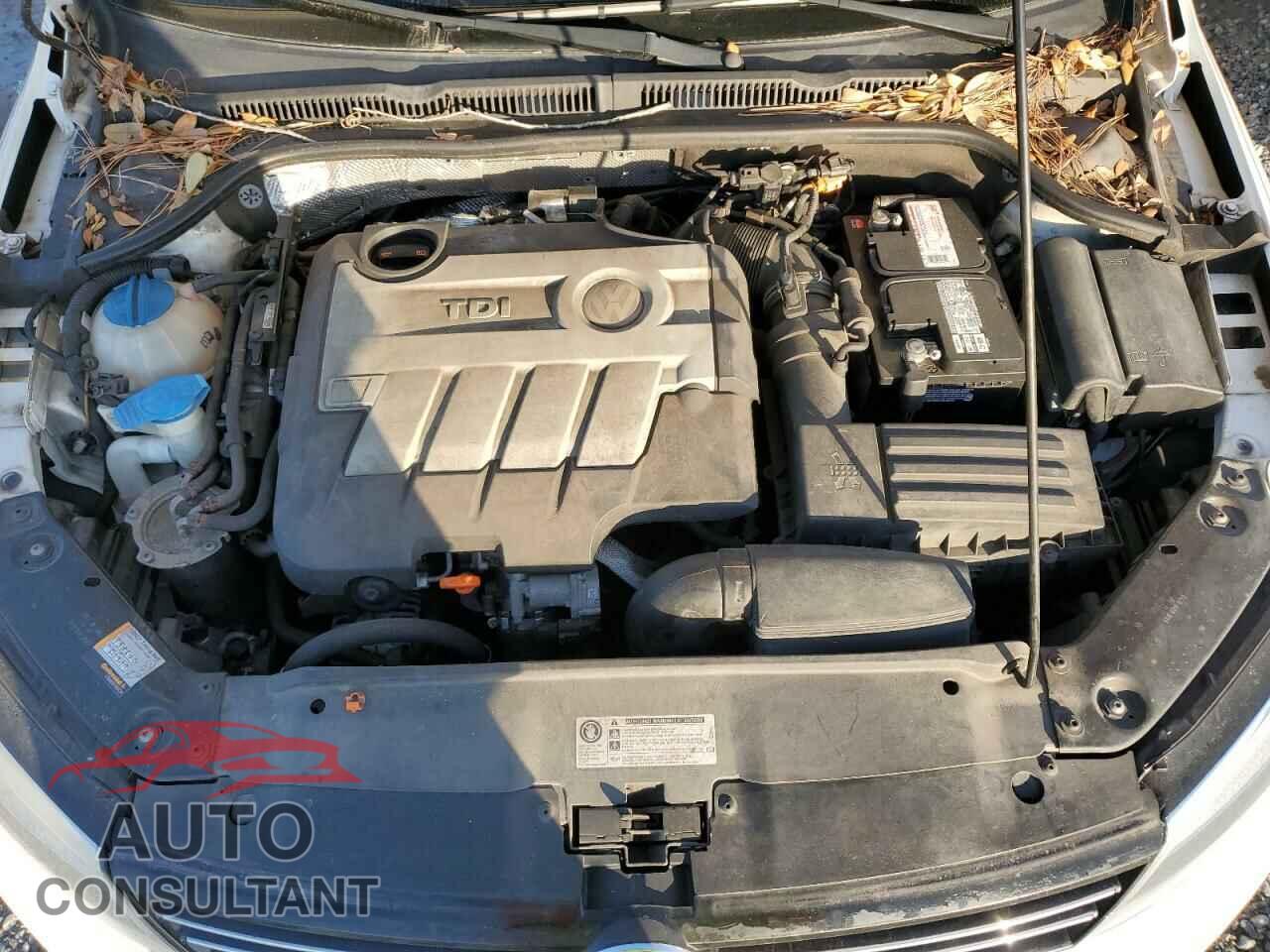 VOLKSWAGEN JETTA 2012 - 3VWLL7AJ5CM365910