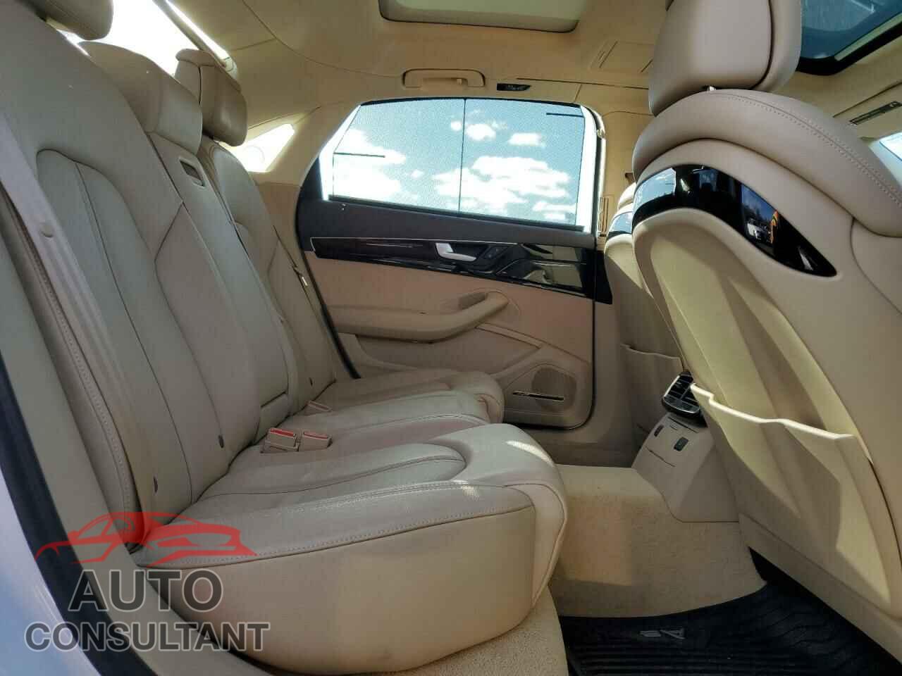 AUDI A8 2011 - WAURVAFD8BN005913