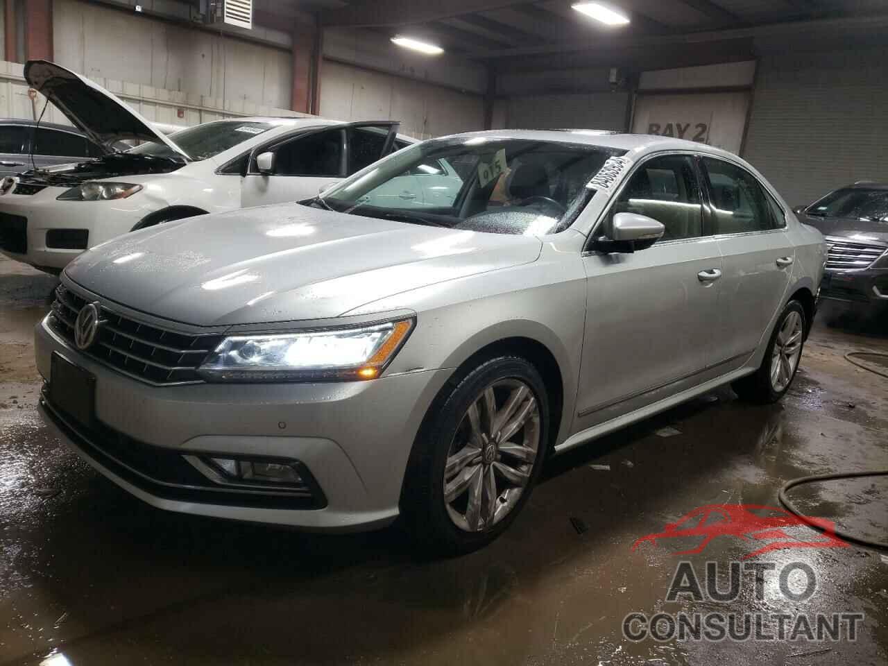 VOLKSWAGEN PASSAT 2017 - 1VWGT7A39HC009276