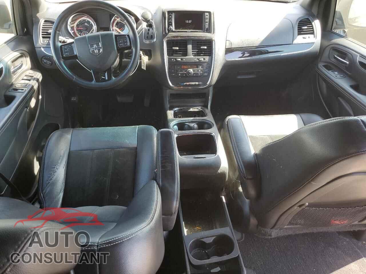 DODGE CARAVAN 2017 - 2C4RDGCG2HR829652