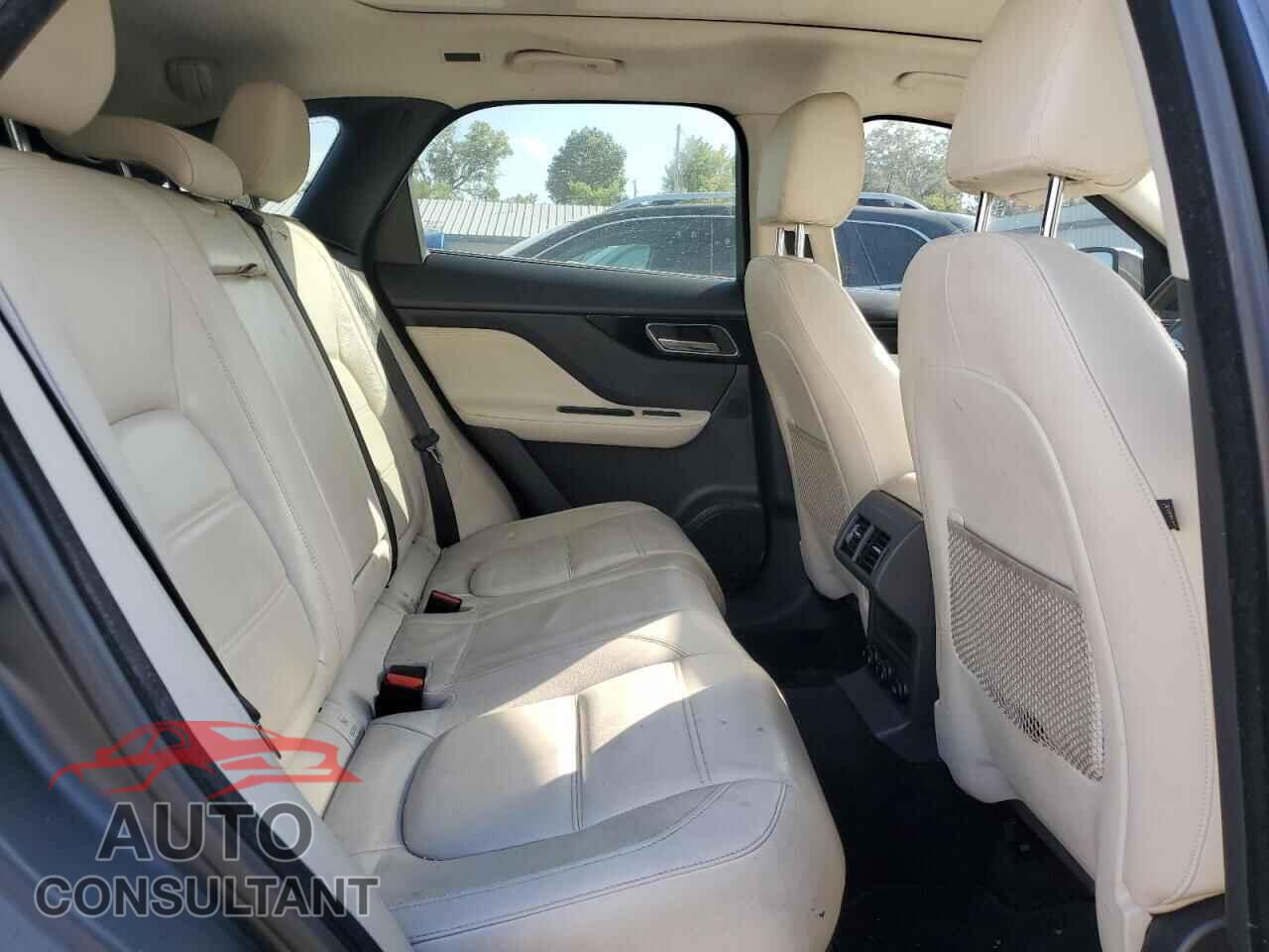JAGUAR F-PACE 2017 - SADCK2BV2HA098213