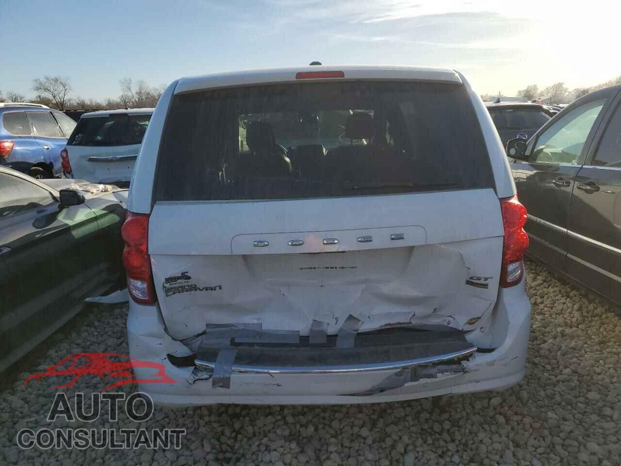 DODGE CARAVAN 2019 - 2C4RDGEG3KR682374
