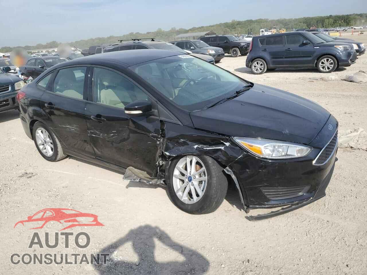 FORD FOCUS 2017 - 1FADP3F28HL336177