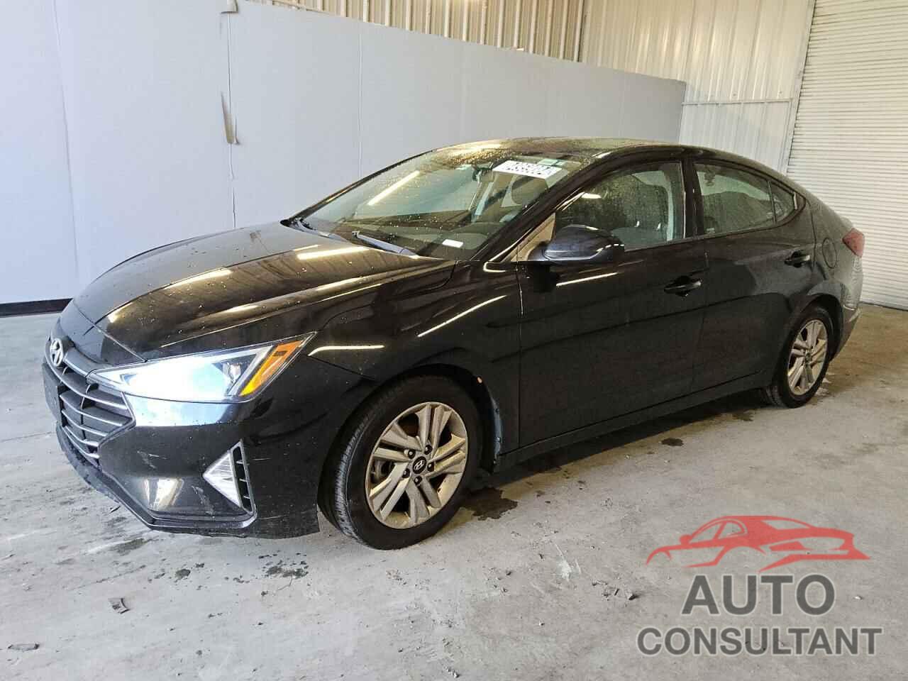 HYUNDAI ELANTRA 2019 - 5NPD84LF0KH484811