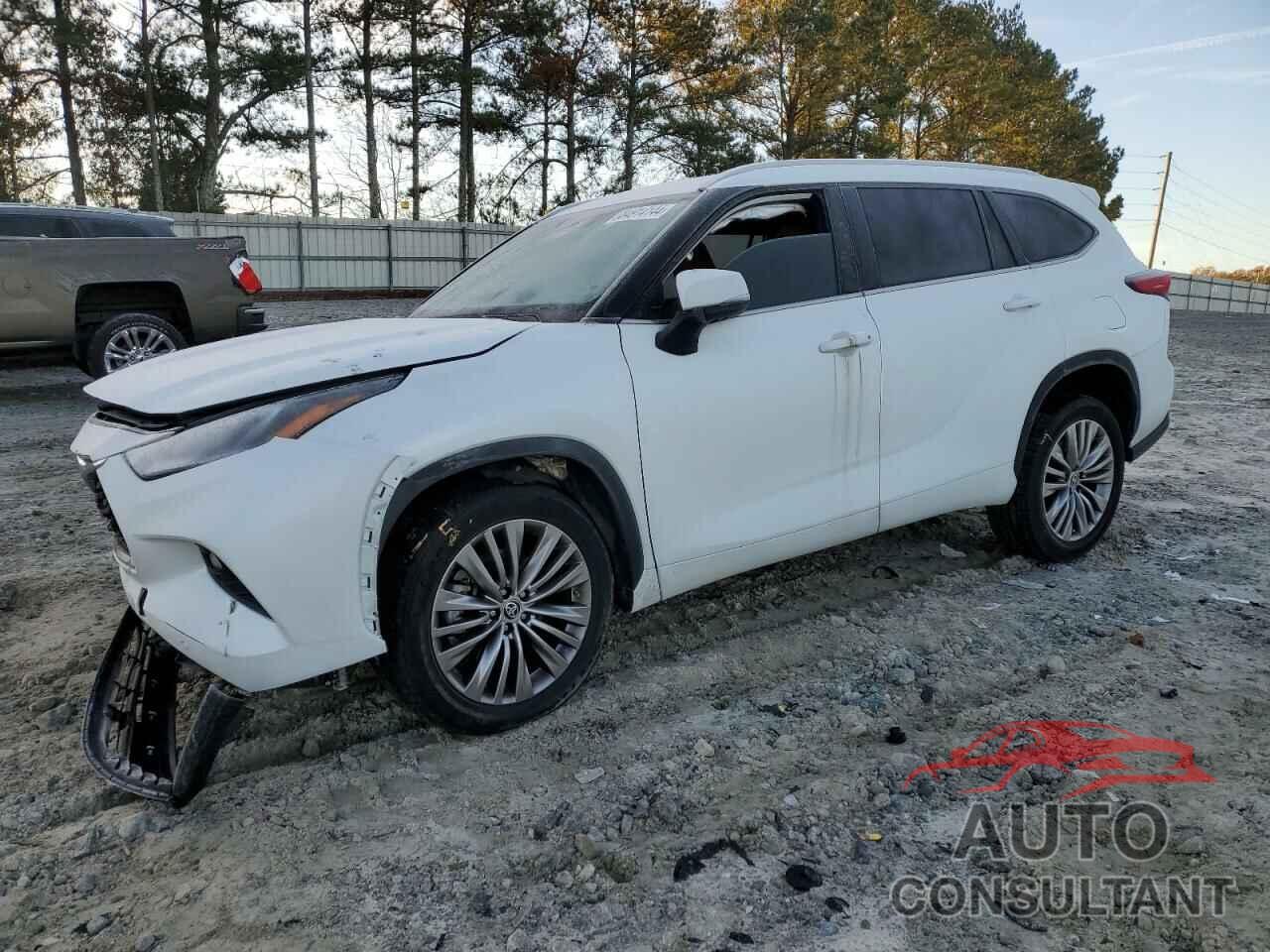 TOYOTA HIGHLANDER 2022 - 5TDFZRAH8NS101655