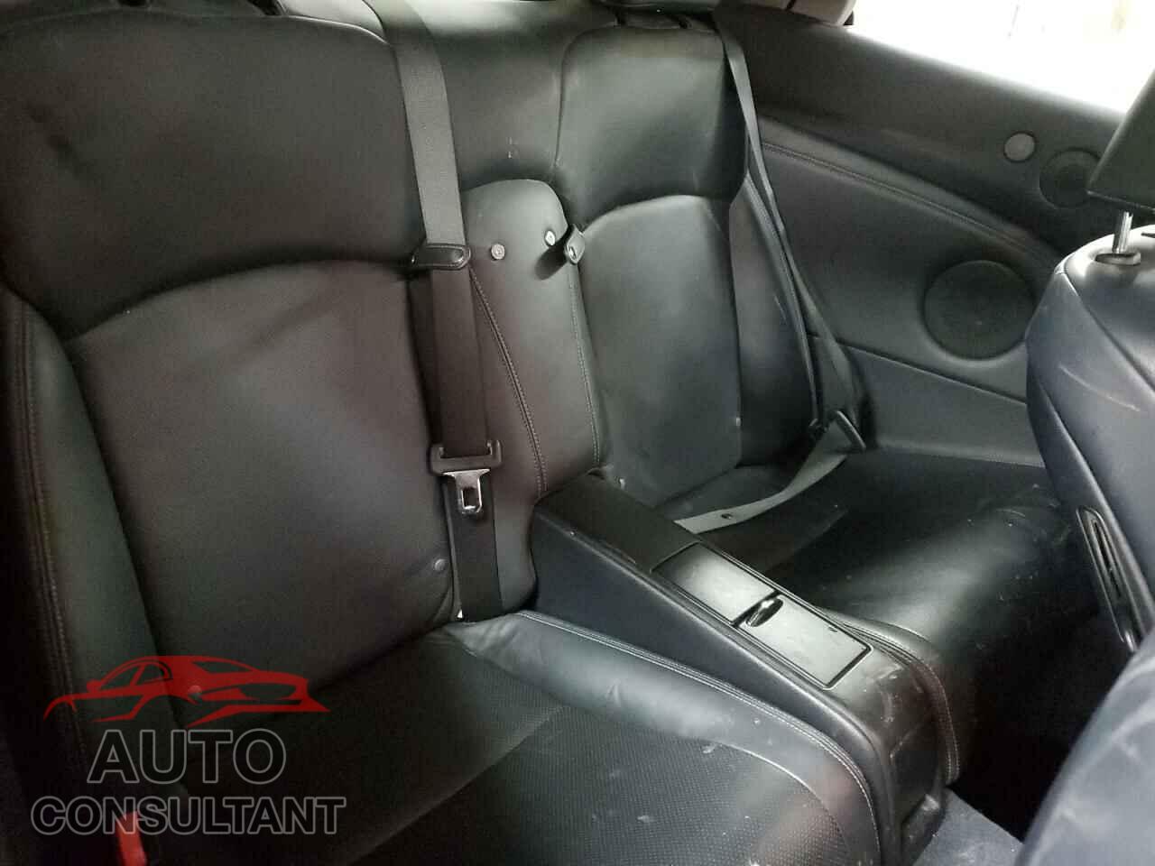 LEXUS IS 2011 - JTHFF2C22B2520711