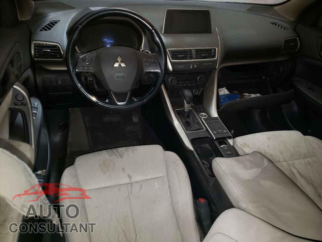 MITSUBISHI ECLIPSE 2018 - JA4AT5AA6JZ042941