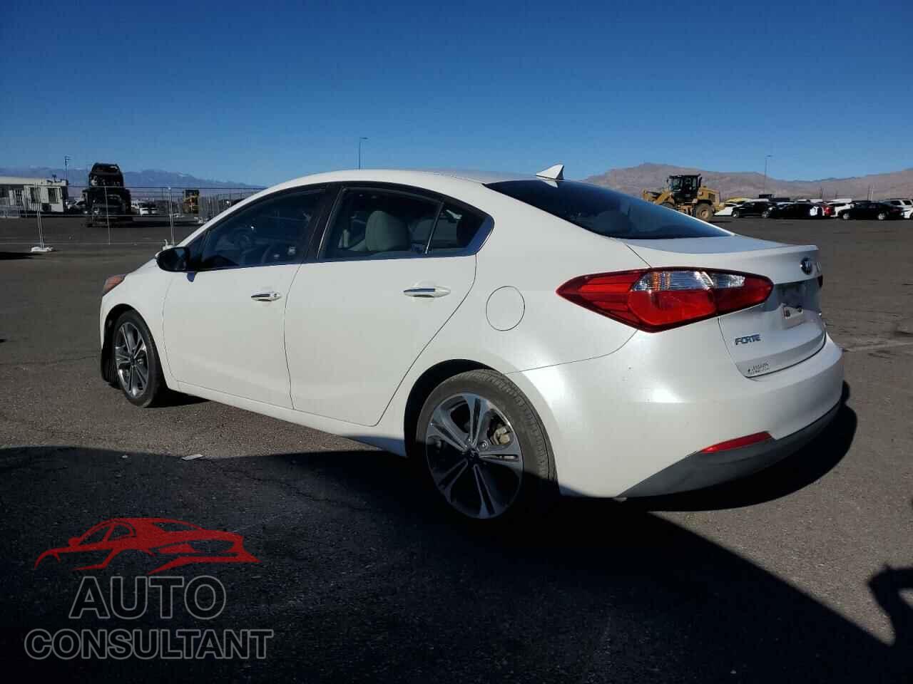 KIA FORTE 2016 - KNAFX4A85G5555232