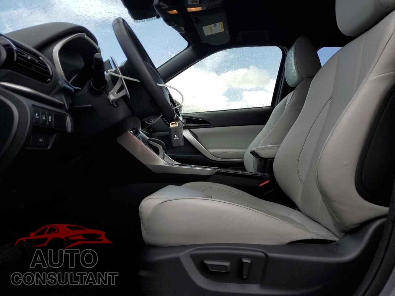 MITSUBISHI ECLIPSE 2025 - JA4ATWAA2SZ011225