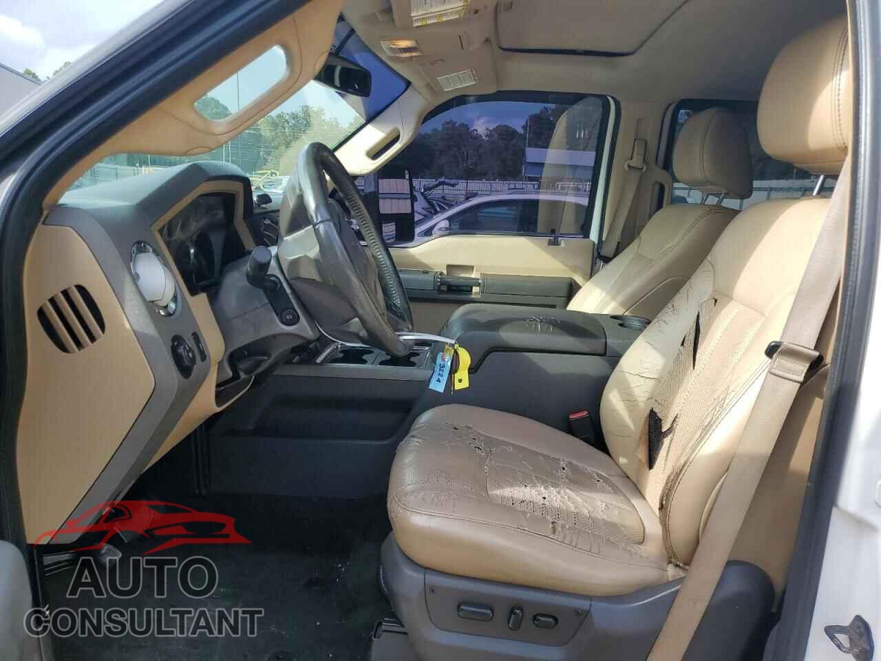 FORD F250 2011 - 1FT7W2BT4BEC33157