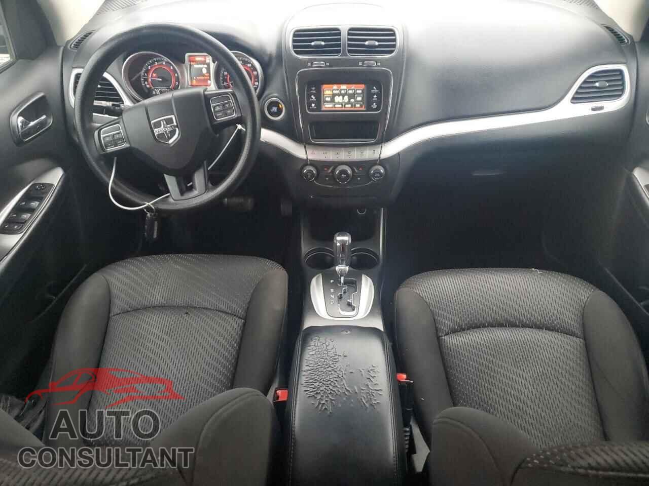 DODGE JOURNEY 2015 - 3C4PDCBB4FT741928