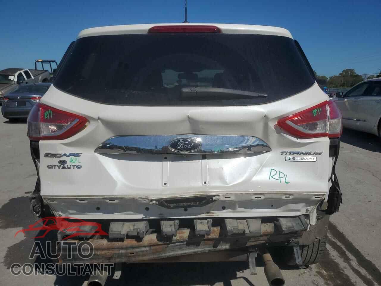 FORD ESCAPE 2015 - 1FMCU0JX1FUC77072