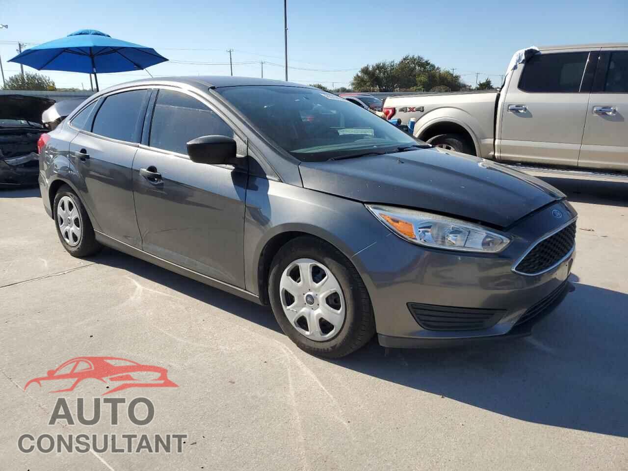 FORD FOCUS 2015 - 1FADP3E25FL384766