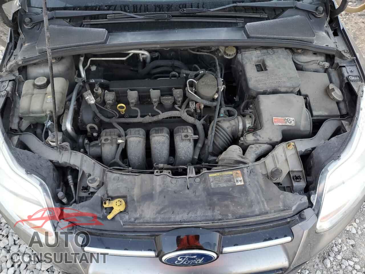 FORD FOCUS 2012 - 1FAHP3H29CL271704