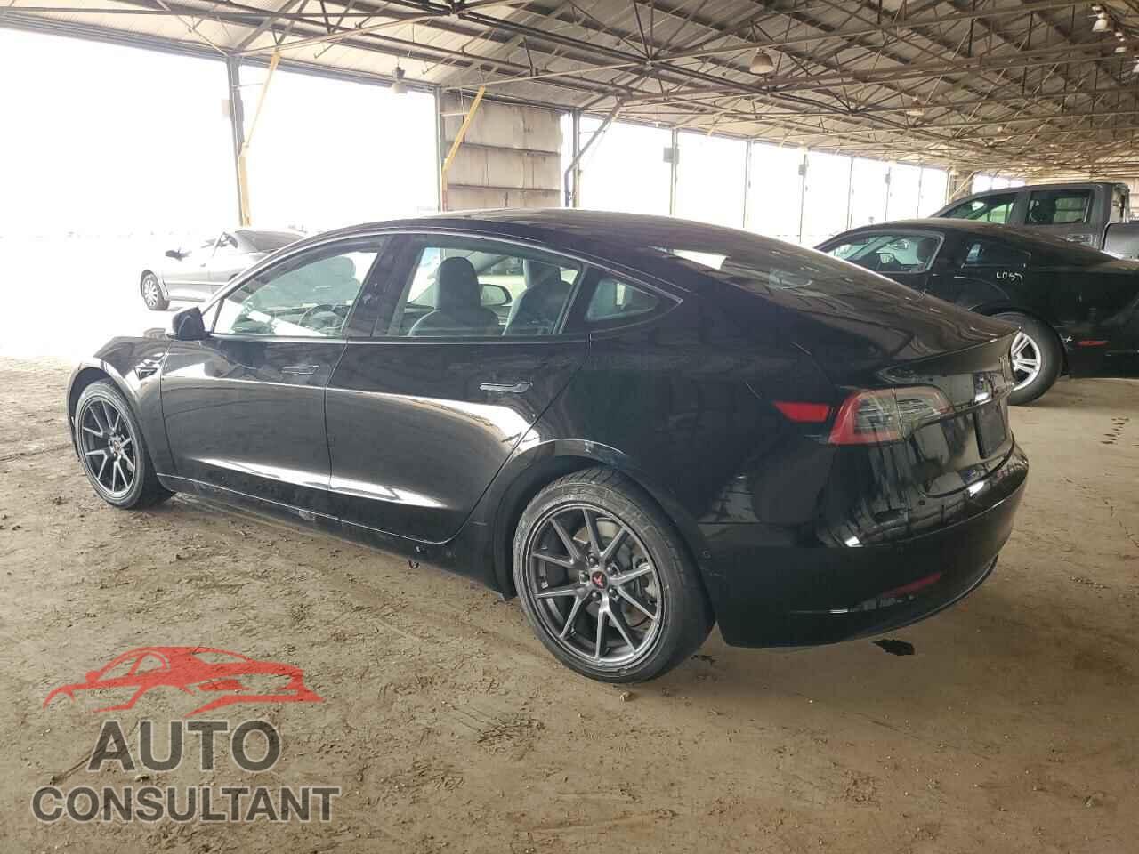 TESLA MODEL 3 2022 - 5YJ3E1EA7NF210996