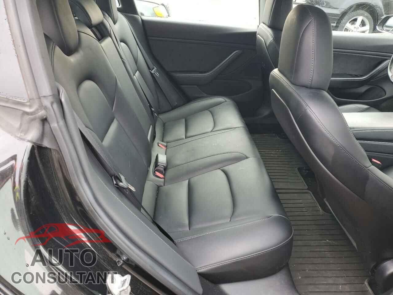 TESLA MODEL 3 2019 - 5YJ3E1EAXKF321523