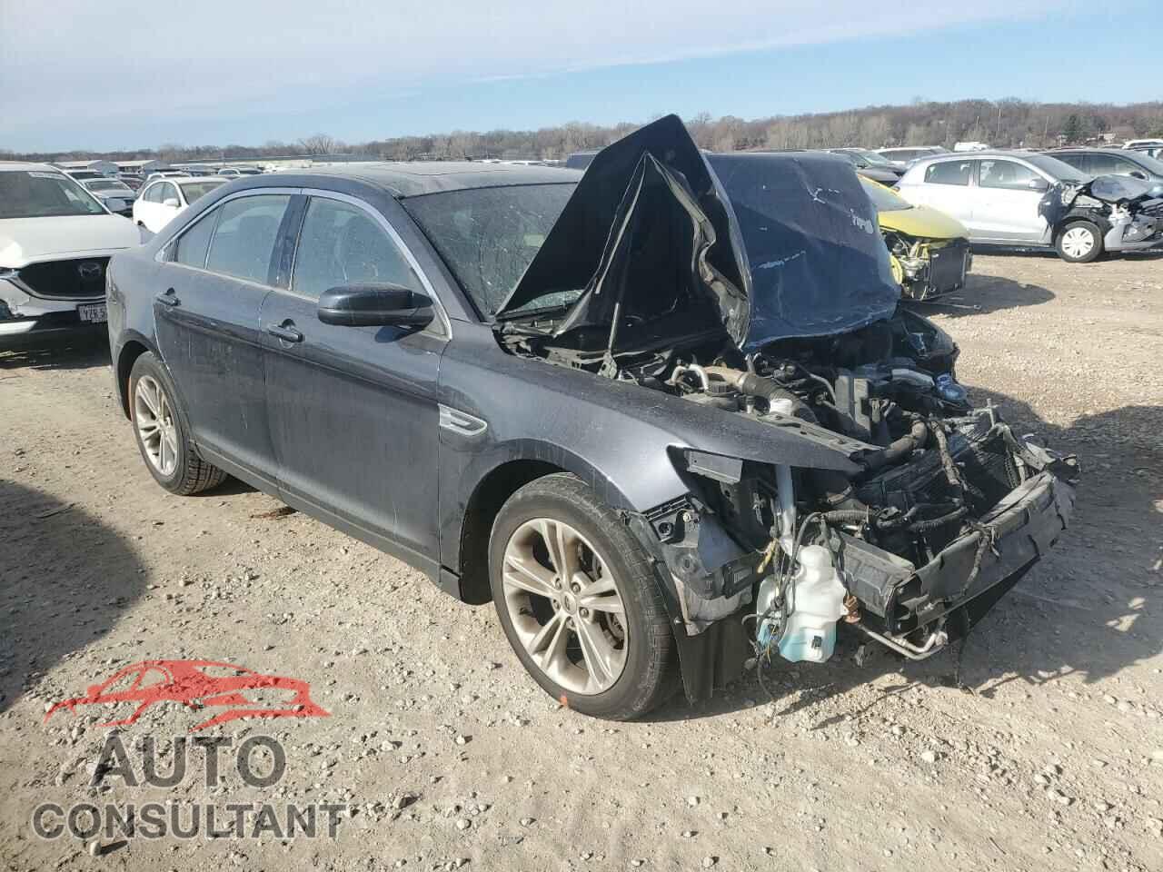 FORD TAURUS 2017 - 1FAHP2E99HG106439