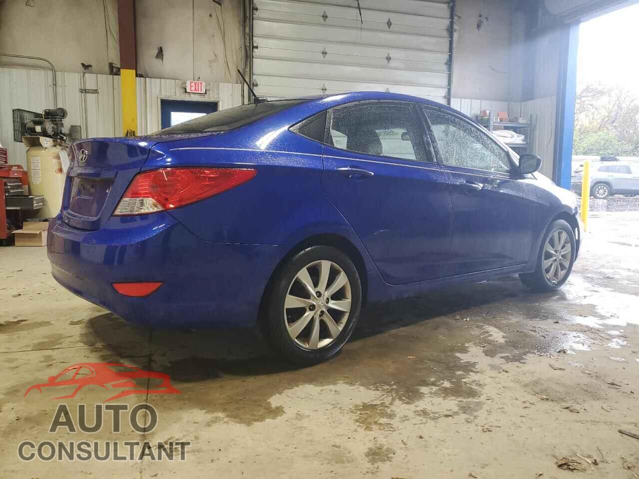 HYUNDAI ACCENT 2013 - KMHCU4AE3DU277609