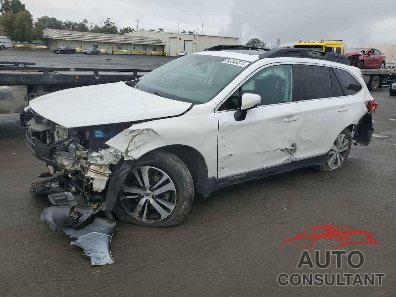 SUBARU OUTBACK 2018 - 4S4BSANC2J3380255