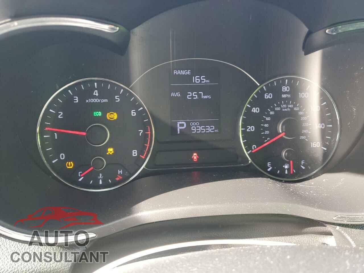 KIA FORTE 2016 - KNAFK5A8XG5545655
