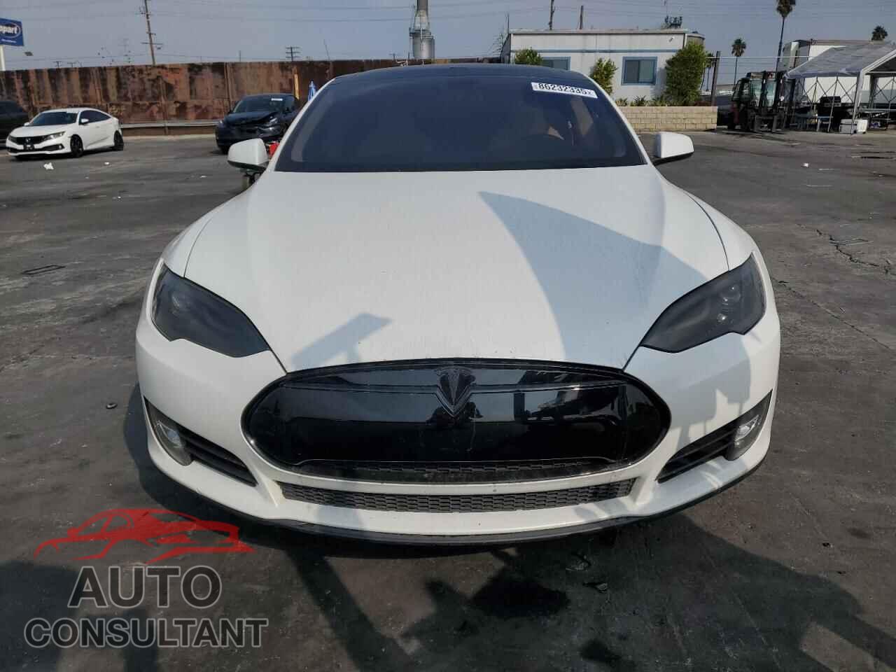 TESLA MODEL S 2012 - 5YJSA1DP8CFS01024