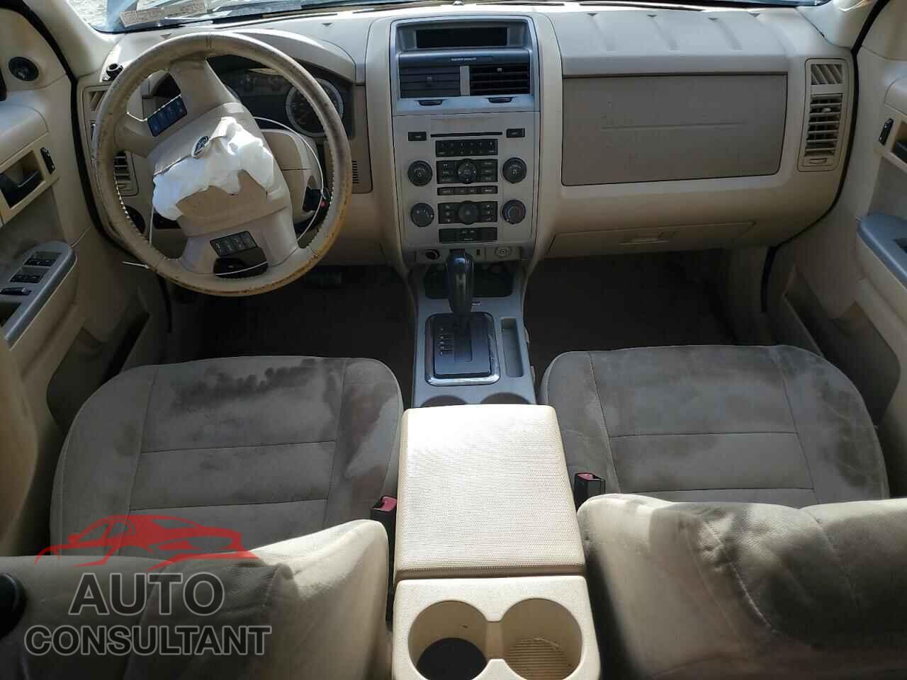 FORD ESCAPE 2010 - 1FMCU0D7XAKB50563