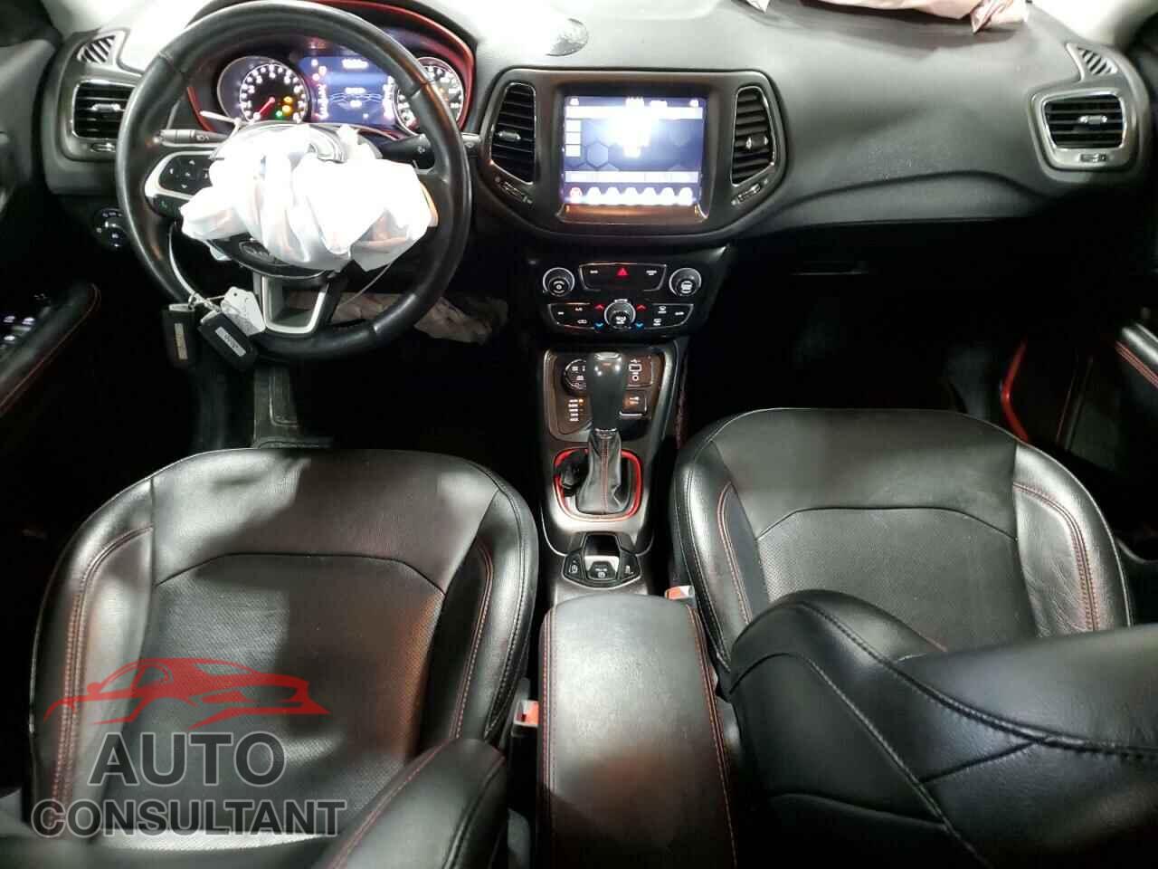 JEEP COMPASS 2020 - 3C4NJDDB4LT111972