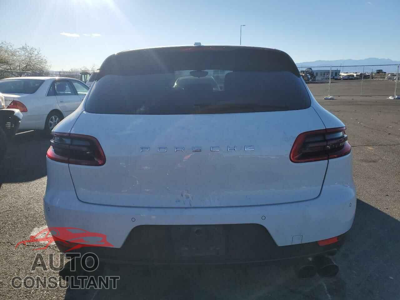 PORSCHE MACAN 2018 - WP1AA2A55JLB09365