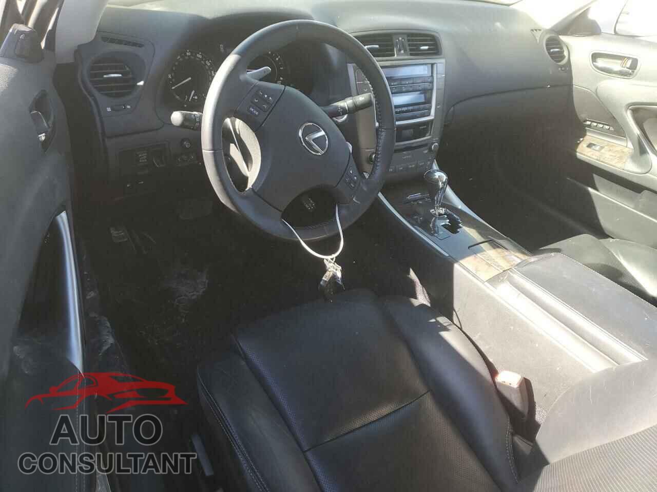 LEXUS IS 2010 - JTHFF2C23A2506914
