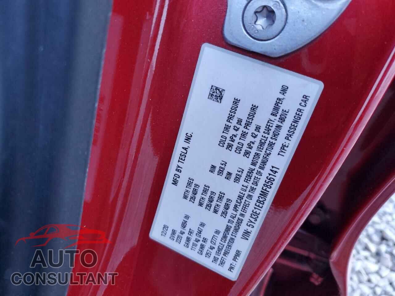 TESLA MODEL 3 2021 - 5YJ3E1EB3MF856141